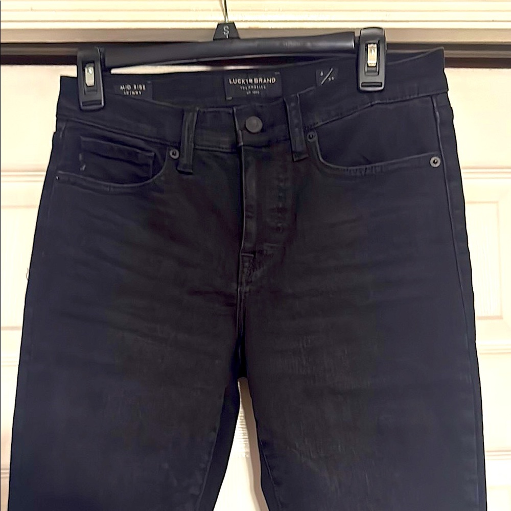 Lucky Brand • Black Ava Mid-Rise Skinny Jeans